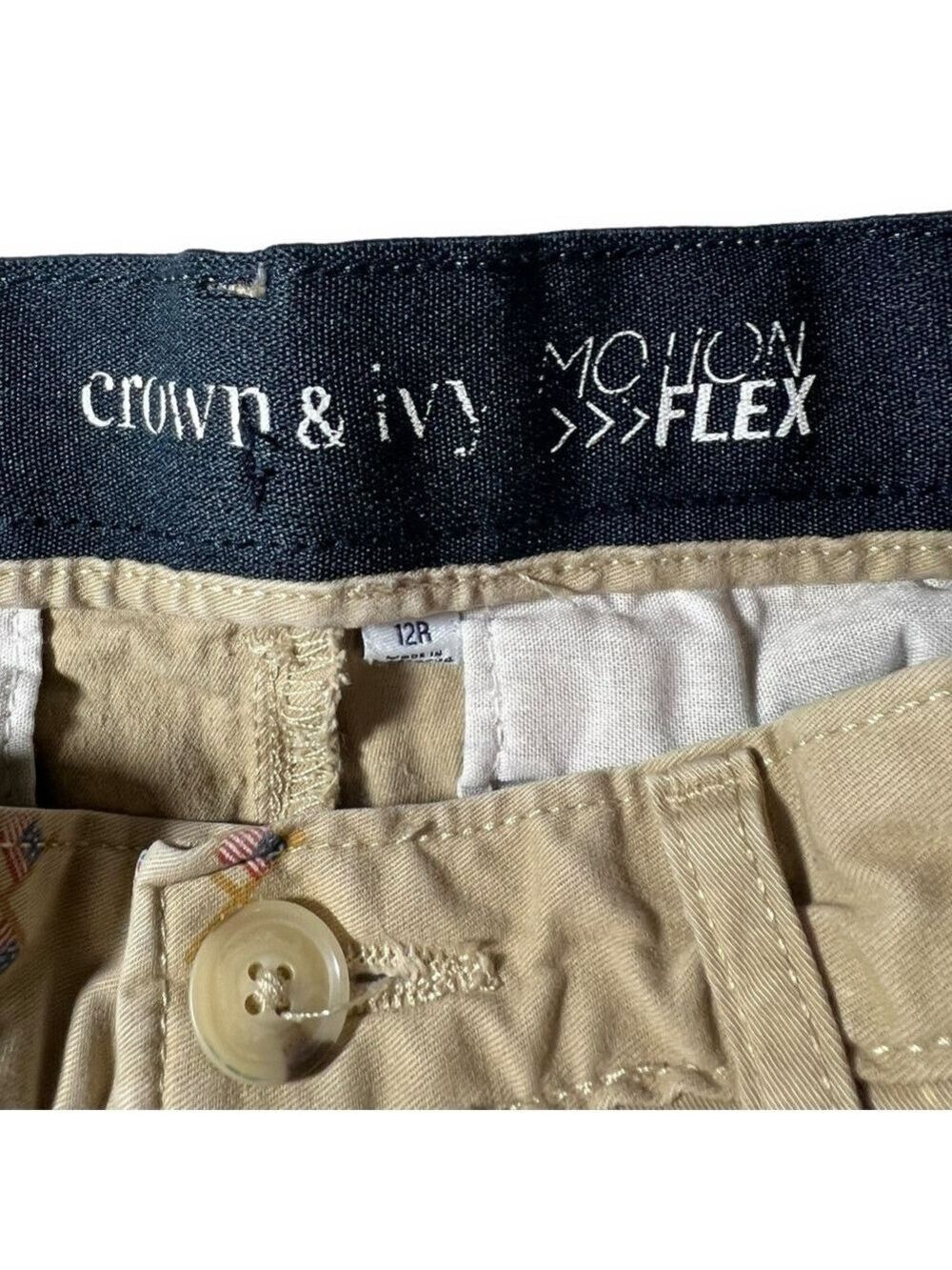 Crown & Ivy Boy’s Motion Flex Khaki Shorts American Flag Print Size 12R - Picture 3 of 6